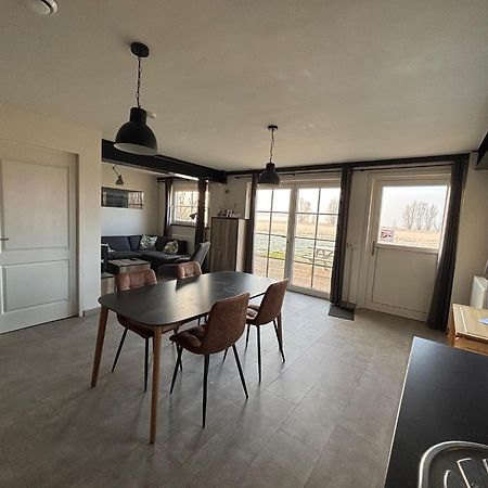 Klein Cambron Apartment Hulst Bagian luar foto